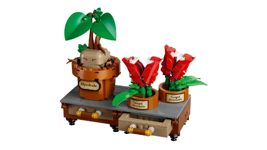 Picture of LEGO Harry Potter 76474 Hogwarts™ Herbology Plants