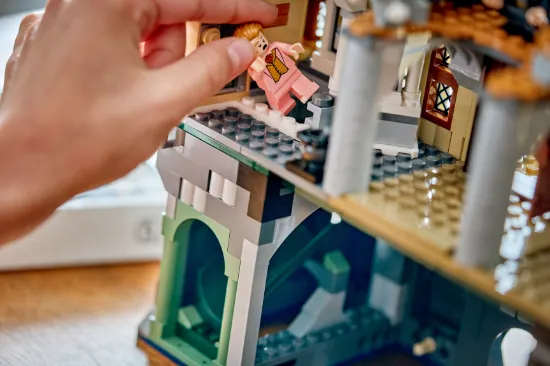Picture of LEGO Harry Potter 76473 Hogwarts™ Castle: East Wing