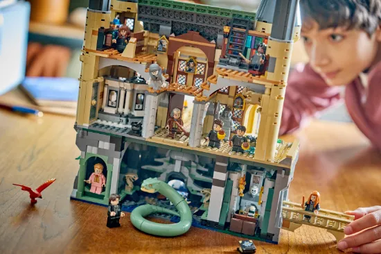 Picture of LEGO Harry Potter 76473 Hogwarts™ Castle: East Wing