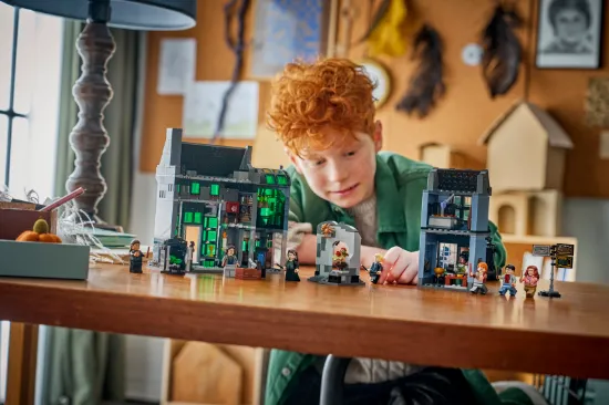 Picture of LEGO Harry Potter 76471 Knockturn Alley™ Wizarding Shops
