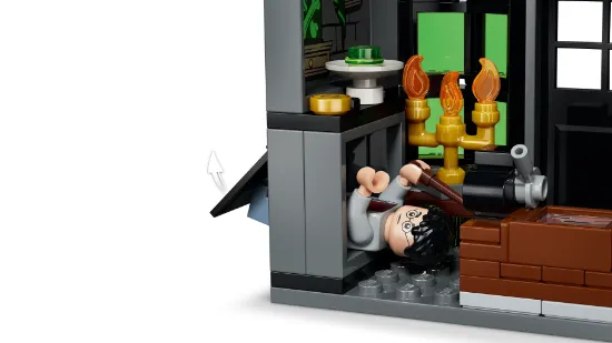 Picture of LEGO Harry Potter 76471 Knockturn Alley™ Wizarding Shops
