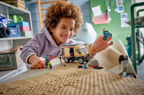 Picture of LEGO City 60512 Mountain Bike Adventure Van