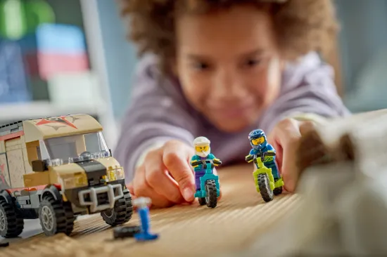 Picture of LEGO City 60512 Mountain Bike Adventure Van