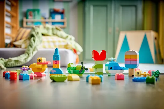 Picture of LEGO DUPLO 10479 Classic Colorful Creative Box