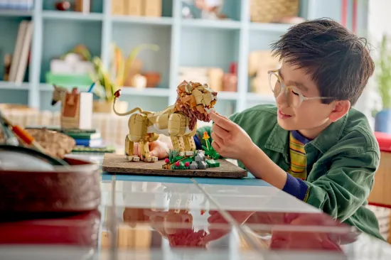 Picture of LEGO Creator 31386 Wild Animals: Majestic Lion