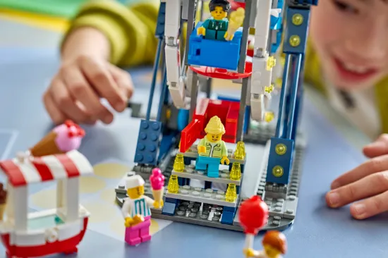 Picture of LEGO Creator 31389 Iconic Ferris Wheel