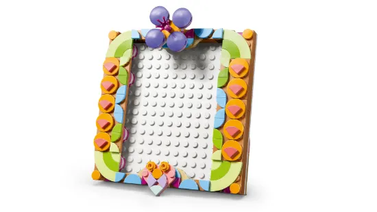 Picture of LEGO Creator 31390 Floral Art Decor Painting