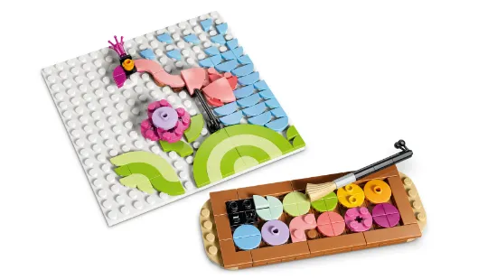 Picture of LEGO Creator 31390 Floral Art Decor Painting