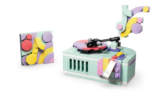 Picture of LEGO Creator 31392 Music Decor Piano with Cat