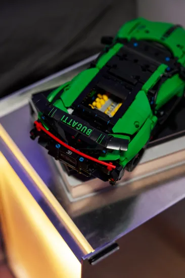 Picture of LEGO Technic 42241 Green Bugatti Chiron Pur Sport Hypercar