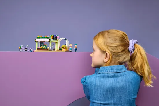 Picture of LEGO Friends 42693 Creative Flower Shop