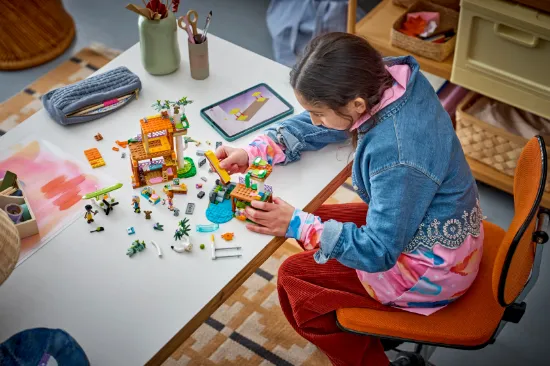Picture of LEGO Friends 42701 Koala Habitat & Care Center