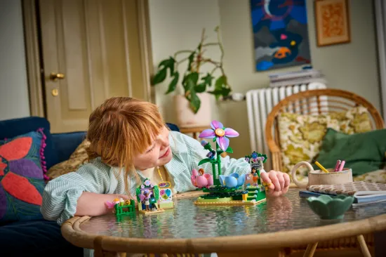 Picture of LEGO Friends 42702  Spinning Flower & Fairy Teacup Ride