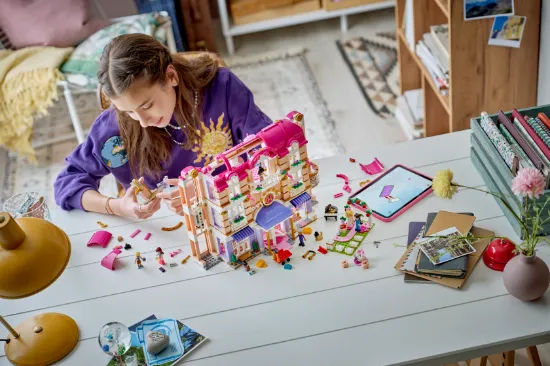 Picture of LEGO Friends 42704 Heartlake City Grand Hotel