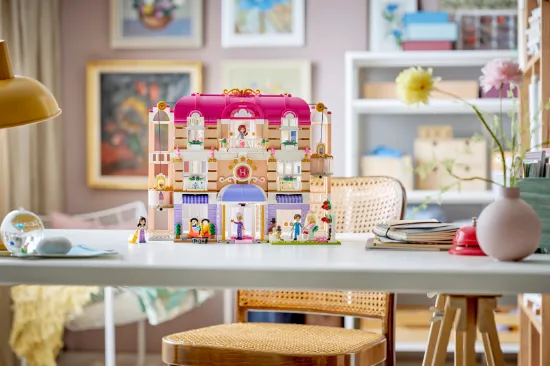 Picture of LEGO Friends 42704 Heartlake City Grand Hotel