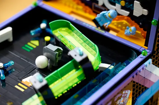 Picture of LEGO Icons 11374 Arcade Pinball Machine