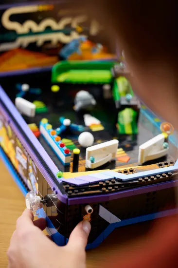 Picture of LEGO Icons 11374 Arcade Pinball Machine