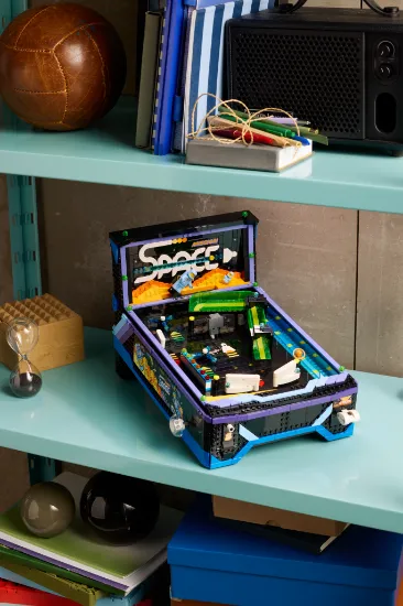 Picture of LEGO Icons 11374 Arcade Pinball Machine