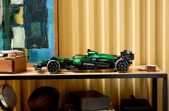Picture of LEGO Technic 42240 Aston Martin Aramco AMR25 F1® Car