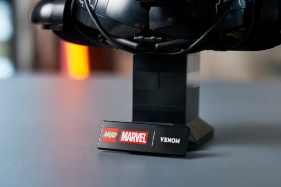 Picture of LEGO Marvel 76356 Venom Bust