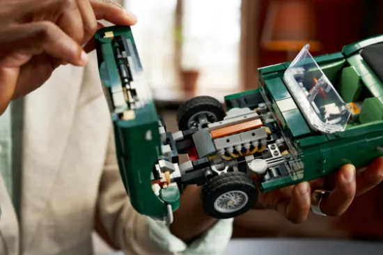 Picture of LEGO Icons 11381 Jaguar E-Type