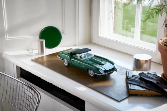 Picture of LEGO Icons 11381 Jaguar E-Type