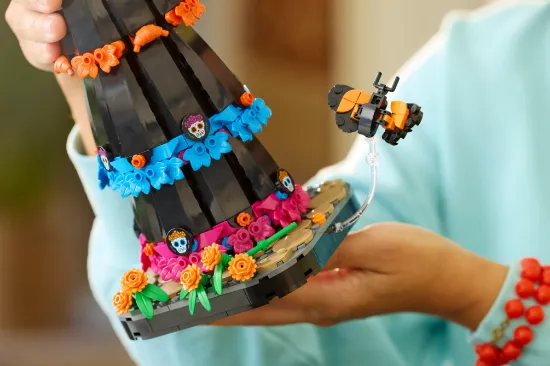 Picture of LEGO Ideas 21372 La Catrina