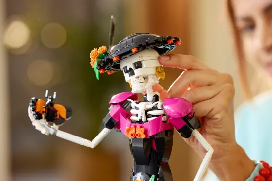 Picture of LEGO Ideas 21372 La Catrina