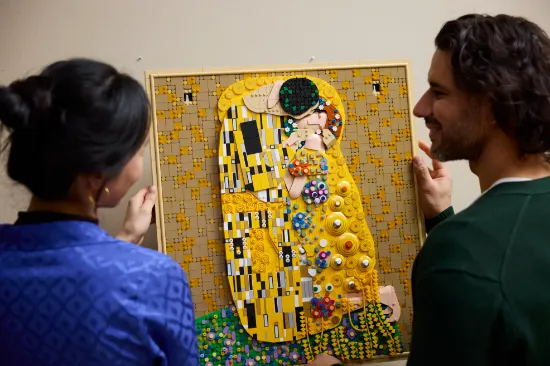 Picture of LEGO Art 31221  Gustav Klimt – The Kiss
