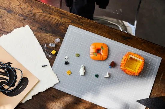Picture of LEGO 40872 Halloween Pumpkin Lantern