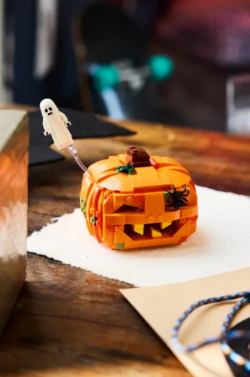 Picture of LEGO 40872 Halloween Pumpkin Lantern