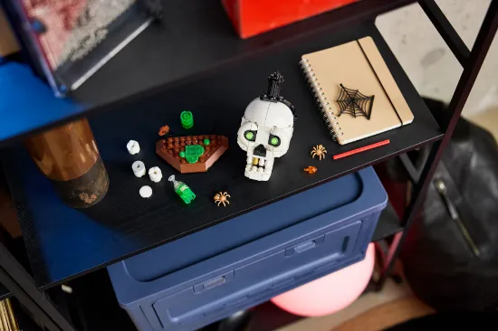 Picture of LEGO 40883 Halloween Skull Candle
