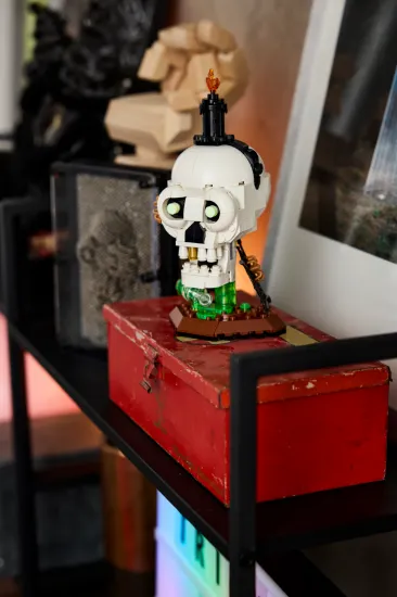 Picture of LEGO 40883 Halloween Skull Candle