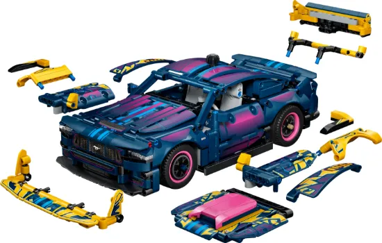 LEGO Technic 42236 Custom Garage Ford Mustang GT Car