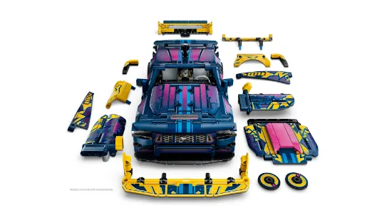 LEGO Technic 42236 Custom Garage Ford Mustang GT Car