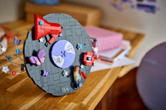 Picture of LEGO Editions 43028 Olivia Rodrigo’s Vinyl