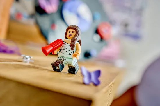 Picture of LEGO Editions 43028 Olivia Rodrigo’s Vinyl