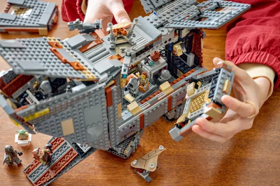Picture of LEGO Star Wars 75453 Offworld Sandcrawler™ and Mudhorn