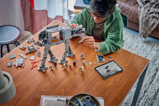 Picture of LEGO Star Wars 75454  Imperial Remnant AT-AT™ with INT-4