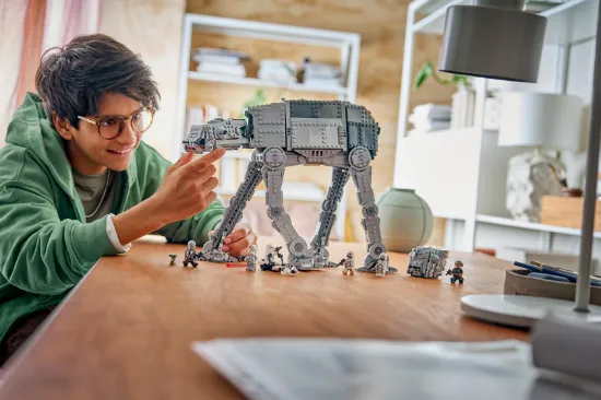 Picture of LEGO Star Wars 75454  Imperial Remnant AT-AT™ with INT-4