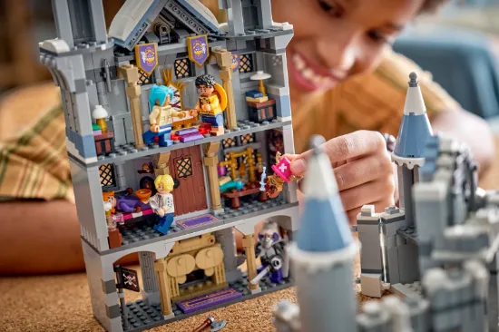 Picture of LEGO ONE PIECE 75645 Battle at Drum Castle
