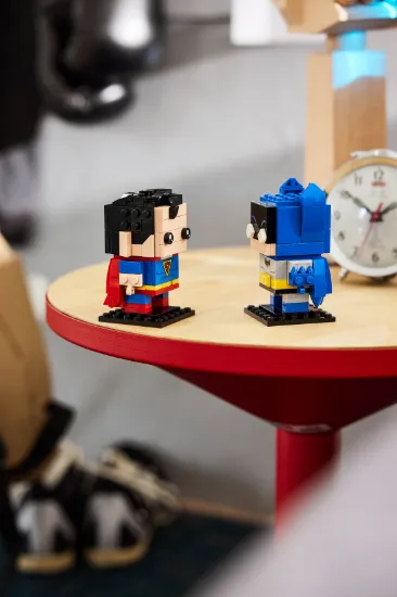 Picture of LEGO BrickHeadz 40859 DC Golden Age Superman™ and Batman™ Figures