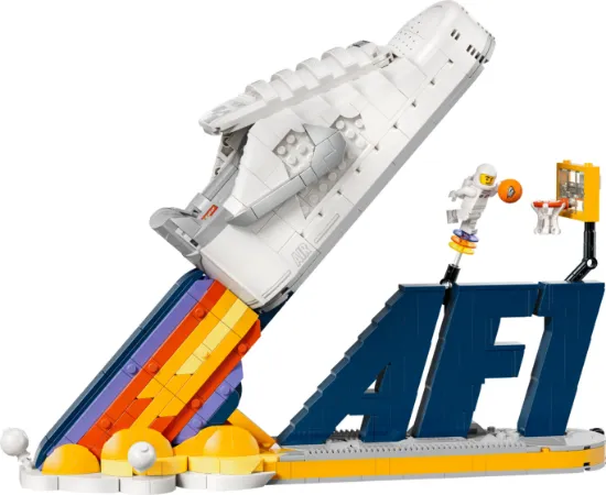 Picture of LEGO Editions Lifestyle 43026 Nike Air Force 1 x LEGO® Set