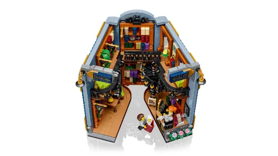 Picture of LEGO Icons 11379 Bookstore: Book Nook