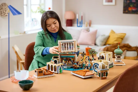Picture of LEGO Icons 11388 Venetian Neighborhood